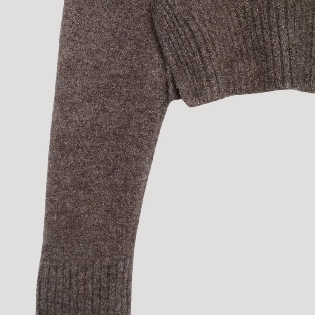 Women’s cropped button-up wool knit cardigan – casual knitwear for layering & smart outfits