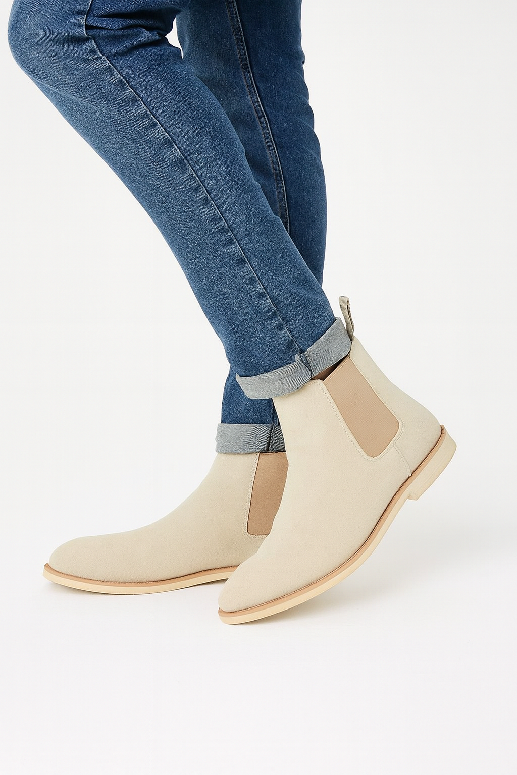 Classic Cow Suede Chelsea Boots – Men’s British Ankle Style