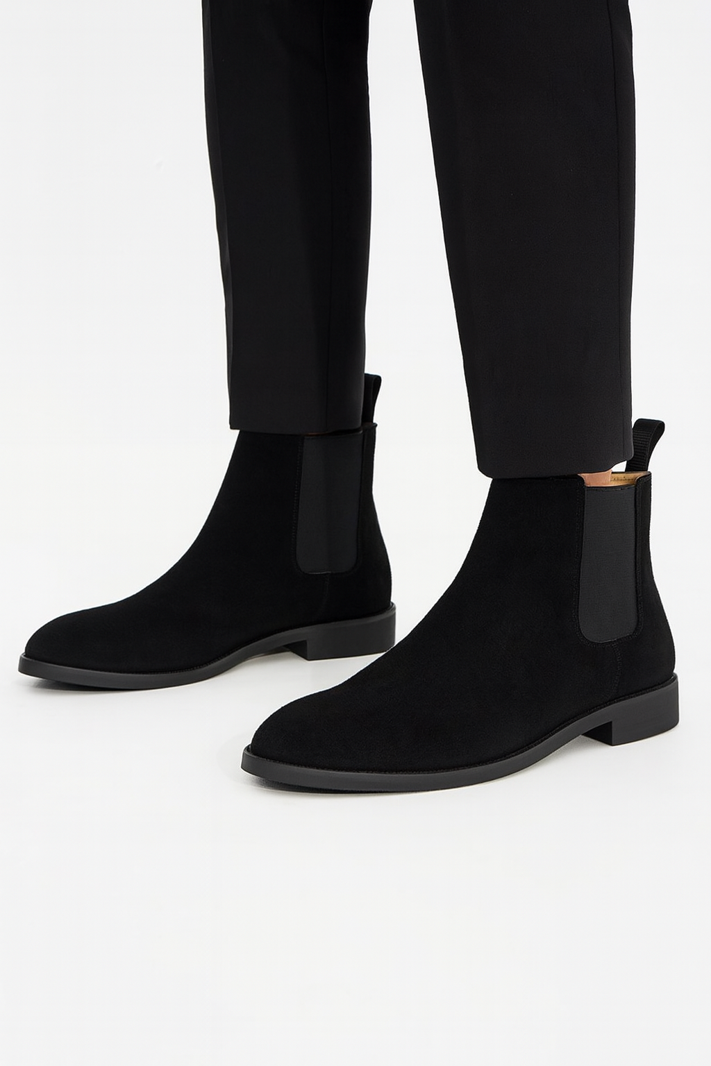 Classic Cow Suede Chelsea Boots – Men’s British Ankle Style