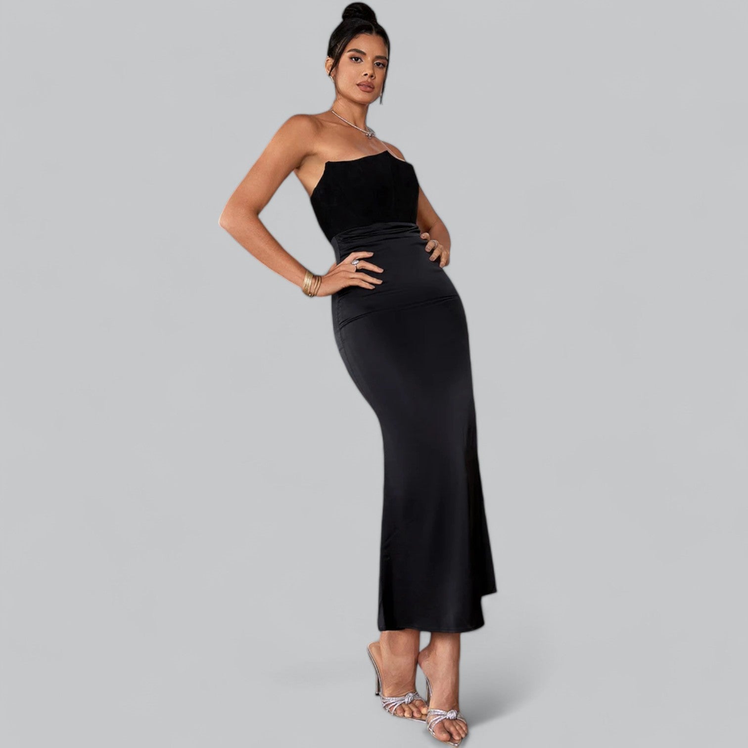 Ella | Elegant strapless velvet maxi dress-Cole Clothing-Cole Clothing