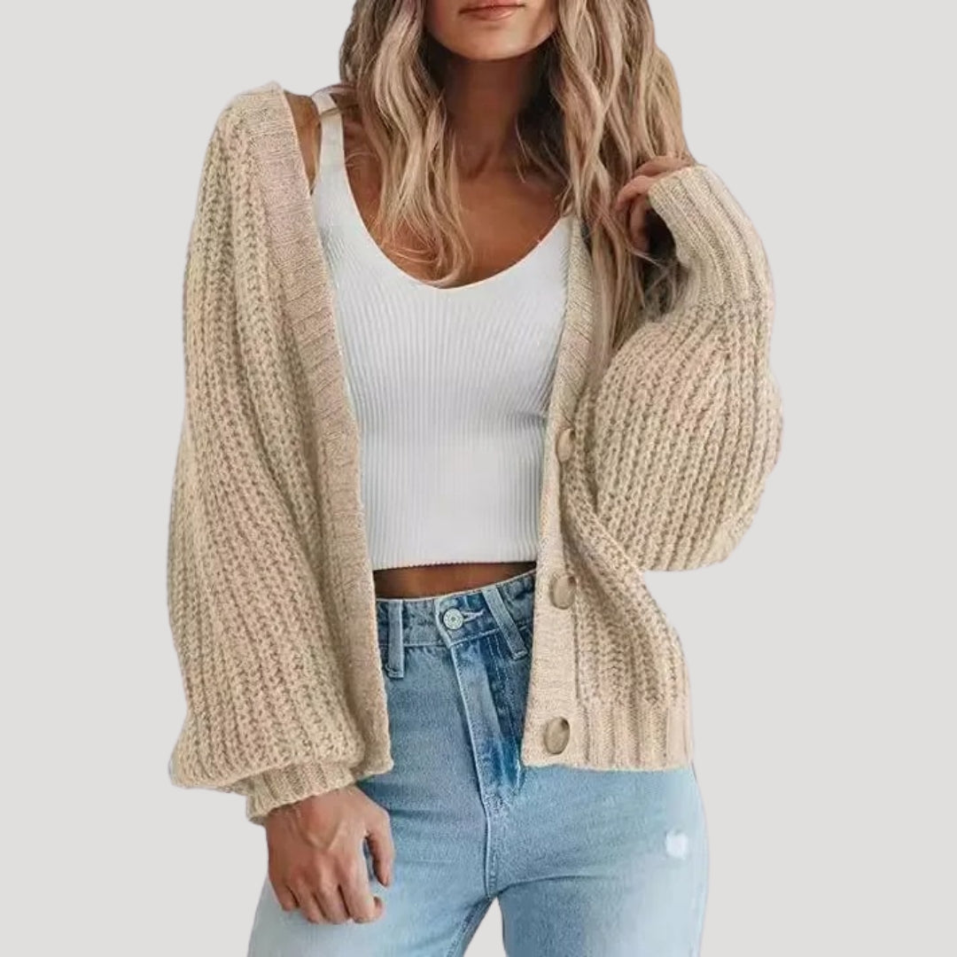 Women’s cropped chunky knit cardigan with button front casual ribbed knitwear