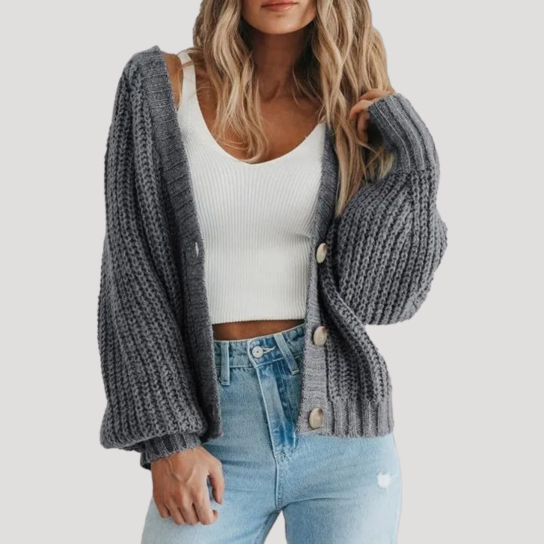 Women’s cropped chunky knit cardigan with button front casual ribbed knitwear