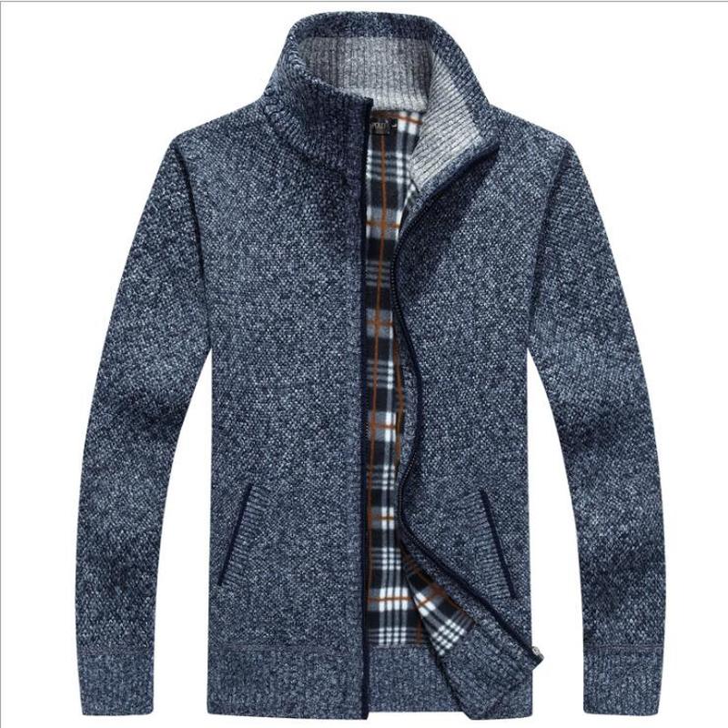 Men’s Velvet Crew-Neck Jumper – Spring Layer